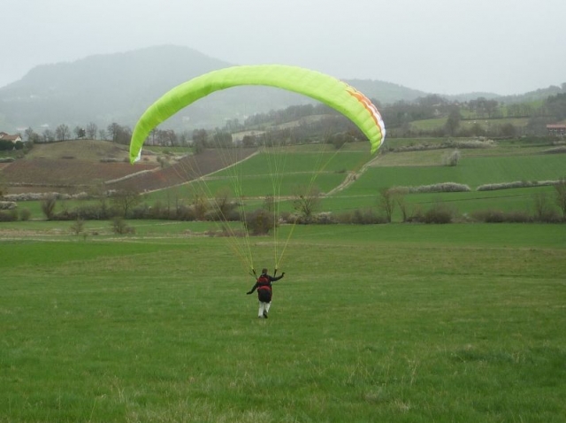  Despegue en parapenle con Parapenle de altitud 